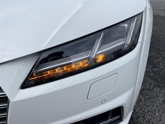 ＴＴＳクーペ ２．０ＴＦＳＩ　クワトロ　エクステンデットレザーＰＫＧ　アシスタンスＰＫＧ　Ｂ＆Ｏ　ファインナッパーレザー　レッドキャリパー　ホールドアシスト　シートヒーター　アドバンスドキー　可変式リヤ　ビルトインＥＴＣ　バックカメラ（12枚目）