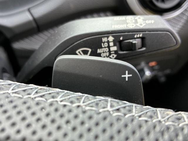 Ｑ２ １ｓｔエディション　１２５台限定車　ブラックスタイリングＰＫＧ　専用１９インチＡＷ　ＳｌｉｎｅプラスＰＫＧ　マトリクスＬＥＤ　テクノロジーＰＫＧ　コントラストペイント　ＡＣＣ　レーンキープ　ドライブセレクト　１オーナー（9枚目）