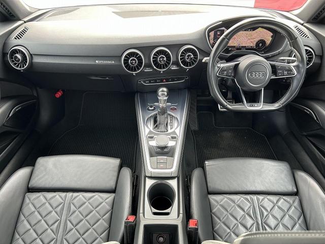 ＴＴＳクーペ アーバンスポーツリミテッド　１１０台限定車　アシスタンスＰＫＧ　Ｂａｎｇ＆Ｏｌｕｆｓｅｎ　レッドブレーキキャリパー　ファインナッパレザー　プライバシーガラス　クルーズコントロール　バックカメラ　限定カラー（2枚目）