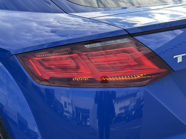 ＴＴＳクーペ アーバンスポーツリミテッド　１１０台限定車　アシスタンスＰＫＧ　Ｂａｎｇ＆Ｏｌｕｆｓｅｎ　レッドブレーキキャリパー　ファインナッパレザー　プライバシーガラス　クルーズコントロール　バックカメラ　限定カラー（21枚目）