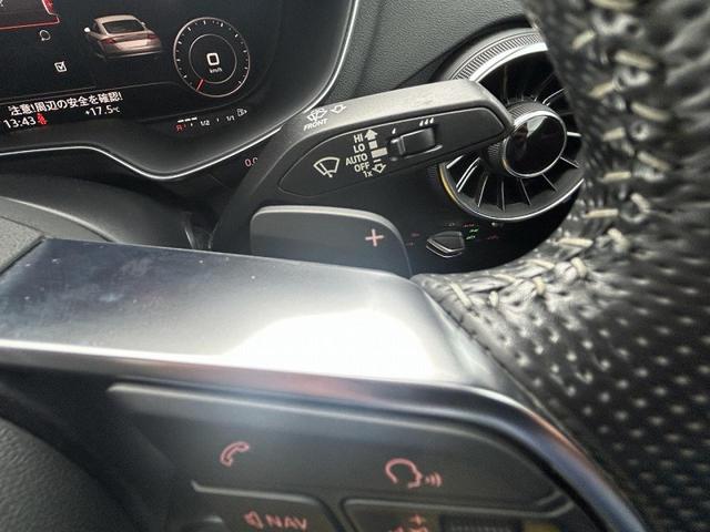 ＴＴクーペ １．８ＴＦＳＩ　Ｓラインパッケージ　アシスタンスＰＫＧ　マトリクスＬＥＤ　アルカンターラシート　ドライブセレクト　バーチャルコックピット　ＴＶチューナー　バックカメラ　Ｂｌｕｅｔｏｏｔｈ　パドルシフト（8枚目）