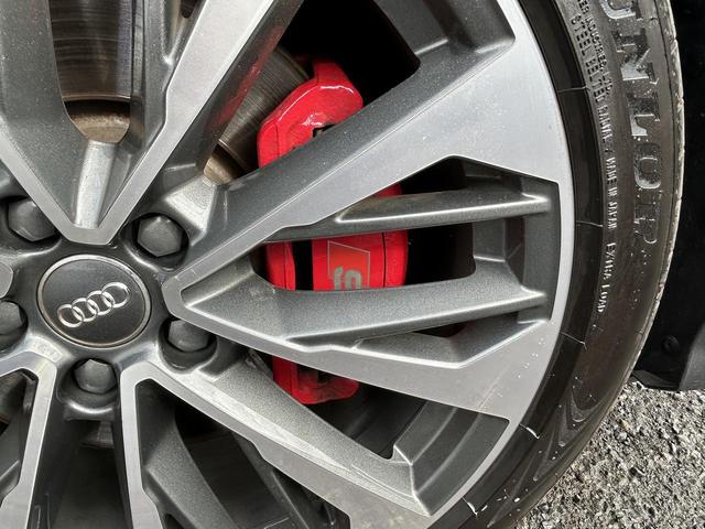 ＳＱ２ ベースグレード　インテリアデザインＰＫＧ　アシスタンスＰＫＧ　ＯＰ１９インチＡＷ　レッドブレーキキャリパー　ナビゲーションＰＫＧ　バーチャルＣＰ　レーンアシスト　サイドアシスト　ファインナッパレザー　シートヒーター（25枚目）