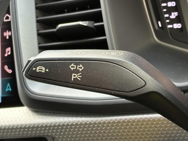 ���A�N�e�B�u���[���A�V�X�g�w�U�O�����^���@�ȏ�ł̑��s���Ƀh���C�o�[�̕s���ӂɂ���ăN���}�����[�����͂ݏo�������ɂȂ�ƁA�N���}�����[���ɖ߂������ɃX�e�A�����O���A�V�X�g���܂��B�x