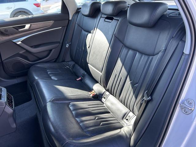 ��ȃt�����U�[�V�[�g�w���X�́A�֓��ő�K�͂̍݌ɑ䐔��W�����Ă���܂��B���ꂽ���[�h�ɂ��ԗ���ۊǂ��Ă���܂��̂ŁA���\��̏�ł̂�������������߂��Ă���܂��I�x