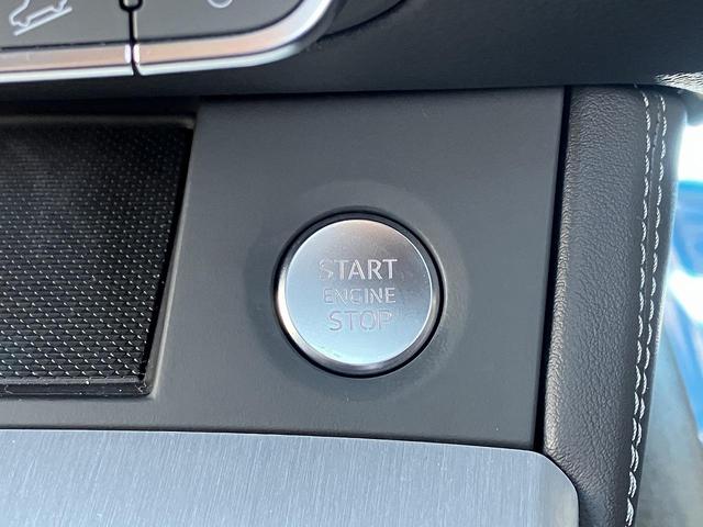 Ｑ５スポーツバック ４０ＴＤＩクワトロ　Ｓライン　ＯＰ２０インチ　ＳラインプラスＰＫＧ　コンフォートＰＫＧ　ＴＶチューナー　ＡＣＣ　レーンアシスト　パークアシスト　サイドアシスト　アンビエントライト　スマホ連携　マトリクスＬＥＤ　１オーナー（29枚目）