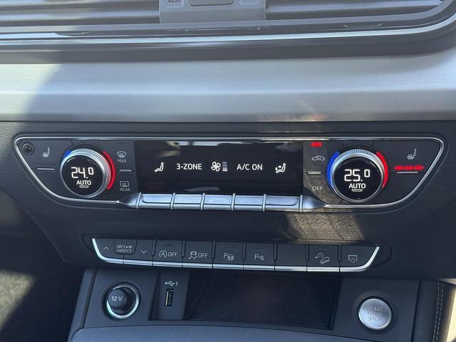 Ｑ５ ４０ＴＤＩクワトロ　Ｓライン　サンルーフ　ブラックスタイリングＰＫＧ　ＳラインプラスＰＫＧ　コンフォートＰＫＧ　ＯＰ２０インチＡＷ　全周囲カメラ　アンビエントライト　スマホ連携　マトリクスＬＥＤ　全席シートヒーター　１オーナー（29枚目）