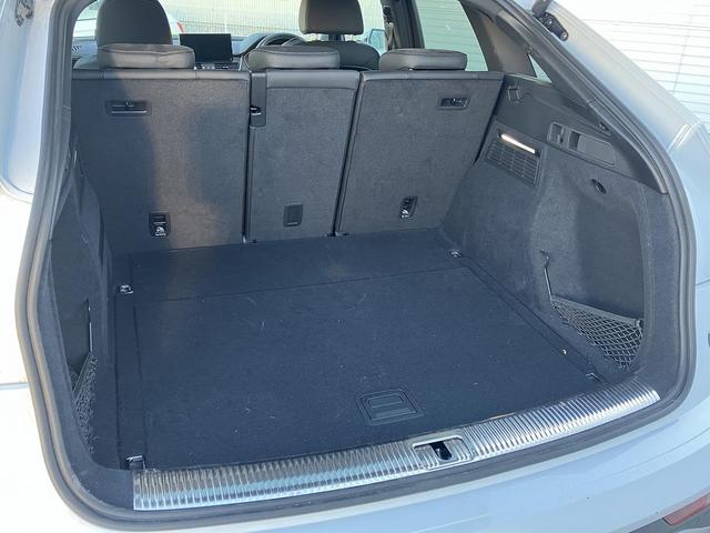 Ｑ５スポーツバック ４０ＴＤＩクワトロ　Ｓライン　ＳラインプラスＰＫＧ　ＴＶチューナー　全席シートヒーター　アンビエントライト　パークアシスト　全周囲カメラ　ＡＣＣ　レーンアシスト　サイドアシスト　スマホ連携　マトリクスＬＥＤ　１オーナー（17枚目）