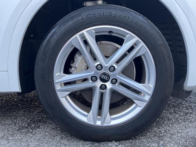 Ｑ５スポーツバック ４０ＴＤＩクワトロ　Ｓライン　ＳラインプラスＰＫＧ　ＴＶチューナー　全席シートヒーター　アンビエントライト　パークアシスト　全周囲カメラ　ＡＣＣ　レーンアシスト　サイドアシスト　スマホ連携　マトリクスＬＥＤ　１オーナー（24枚目）