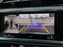 ●アダプティブクルーズコントロール『設定した速度で前方車両に追いつくと、安全な車間距離を自動で調整して前方車両を追従します。長距離ドライブでの疲労を軽減する大変重宝する機能です。』