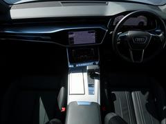 ●【認定中古車】Ａｕｄｉ専門のテクニシャンが、１００項目にもおよぶ精密な点検を実施。すべてをクリアしたＡｕｄｉ車のみが対象となります。 2