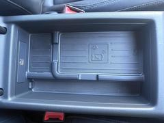 ���磻��쥹���㡼���󥰡إե���ȥ��󥿡����󥽡���᤯�˷������ä��֤��ȡ��磻��쥹�ǽ��ŤǤ��ޤ����� 5