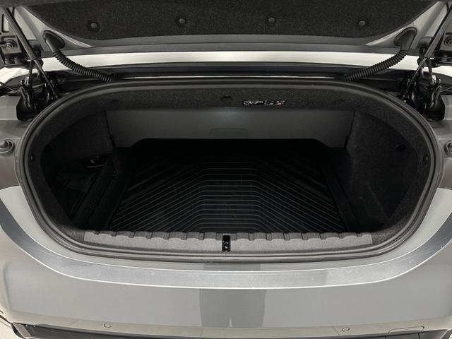 Ｍ４ Ｍ４カブリオレ　コンペティション　Ｍ　ｘＤｒｉｖｅ　ワンオーナーフィオナレッドレザーＦクライメートシートＢＭＷレーザーライトネックウォーマーＤアシストプロパークアシスト＋Ｈａｒｍａｎ／Ｋａｒｄｏｎ　サウンド純正Ｆ１９／Ｒ２０ＡＷ（47枚目）