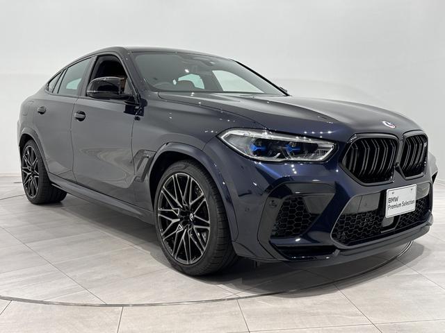 Ｘ６ Ｍ コンペティション　タルマブラウン革Ｆクライメートシートソフトクローズドアドリンク　ホルダー　温度調整レーザーライトパークアシスト＋　Ｈａｒｍａｎ／ＫａｒｄｏｎサウンドインテリアカーボンジェスチャーＣ純正２１／２２ＡＷ（3枚目）