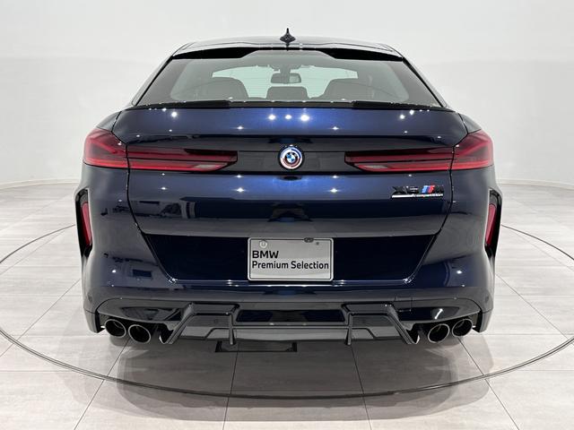 Ｘ６ Ｍ コンペティション　タルマブラウン革Ｆクライメートシートソフトクローズドアドリンク　ホルダー　温度調整レーザーライトパークアシスト＋　Ｈａｒｍａｎ／ＫａｒｄｏｎサウンドインテリアカーボンジェスチャーＣ純正２１／２２ＡＷ（6枚目）