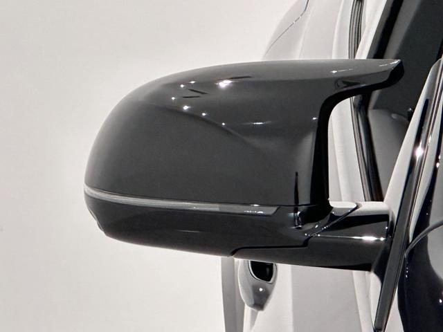 Ｘ６ Ｍ コンペティション　タルマブラウン革Ｆクライメートシートソフトクローズドアドリンク　ホルダー　温度調整レーザーライトパークアシスト＋　Ｈａｒｍａｎ／ＫａｒｄｏｎサウンドインテリアカーボンジェスチャーＣ純正２１／２２ＡＷ（10枚目）