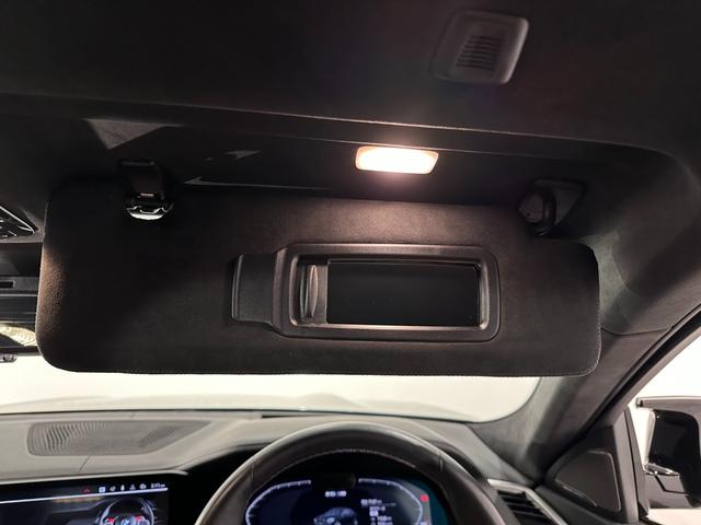 Ｘ６ Ｍ コンペティション　タルマブラウン革Ｆクライメートシートソフトクローズドアドリンク　ホルダー　温度調整レーザーライトパークアシスト＋　Ｈａｒｍａｎ／ＫａｒｄｏｎサウンドインテリアカーボンジェスチャーＣ純正２１／２２ＡＷ（19枚目）