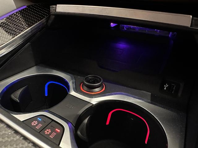 Ｘ６ Ｍ コンペティション　タルマブラウン革Ｆクライメートシートソフトクローズドアドリンク　ホルダー　温度調整レーザーライトパークアシスト＋　Ｈａｒｍａｎ／ＫａｒｄｏｎサウンドインテリアカーボンジェスチャーＣ純正２１／２２ＡＷ（23枚目）