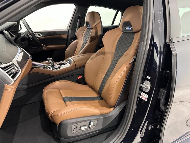 Ｘ６ Ｍ コンペティション　タルマブラウン革Ｆクライメートシートソフトクローズドアドリンク　ホルダー　温度調整レーザーライトパークアシスト＋　Ｈａｒｍａｎ／ＫａｒｄｏｎサウンドインテリアカーボンジェスチャーＣ純正２１／２２ＡＷ（41枚目）