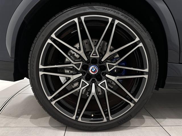Ｘ６ Ｍ コンペティション　タルマブラウン革Ｆクライメートシートソフトクローズドアドリンク　ホルダー　温度調整レーザーライトパークアシスト＋　Ｈａｒｍａｎ／ＫａｒｄｏｎサウンドインテリアカーボンジェスチャーＣ純正２１／２２ＡＷ（46枚目）