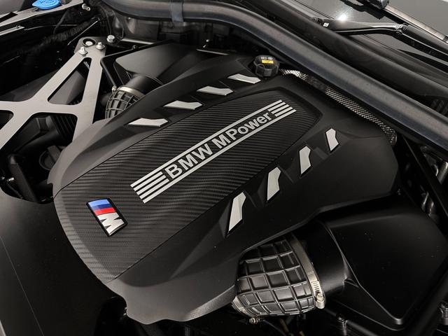 Ｘ６ Ｍ コンペティション　タルマブラウン革Ｆクライメートシートソフトクローズドアドリンク　ホルダー　温度調整レーザーライトパークアシスト＋　Ｈａｒｍａｎ／ＫａｒｄｏｎサウンドインテリアカーボンジェスチャーＣ純正２１／２２ＡＷ（49枚目）