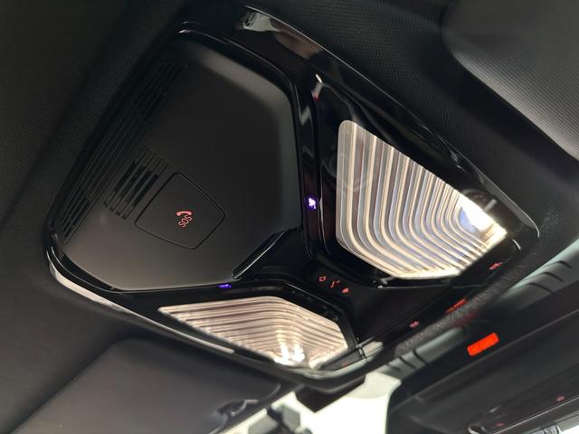 ４シリーズ Ｍ４４０ｉ　ｘＤｒｉｖｅクーペ　ワンオーナー赤革ＦシートヒーターオートトランクＭスポーツブレーキ／デフアダプティブＭサスサンルーフＨａｒｍａｎ／ＫａｒｄｏｎサウンドレーザーライトＤアシストプロパークアシスト＋ＨＵＤＴＶ純正９ＡＷ（20枚目）
