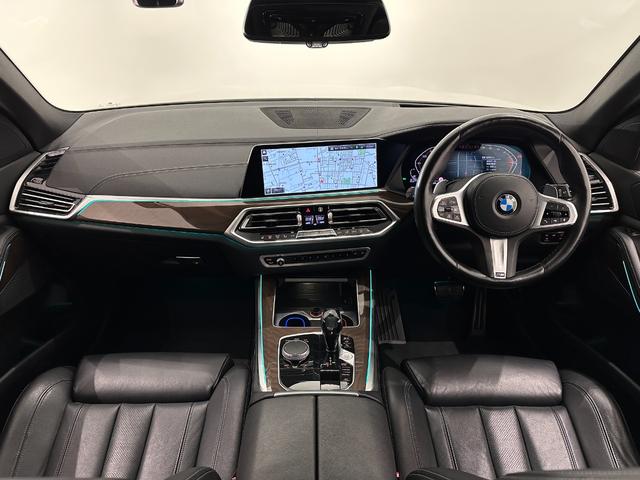Ｘ５ ｘＤｒｉｖｅ　３５ｄ　Ｍスポーツ　全国２年保証ワンオーナー黒革シートヒーターソフトクローズドアアダプティブＭサスパノラマルーフドリンクホルダー温冷アダプティブＬＥＤライトＤアシストプロパークアシスト＋ＴＶＨＵＤ　ジェスチャーＣ２１ＡＷ（39枚目）