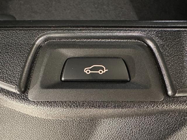 Ｘ５ ｘＤｒｉｖｅ　３５ｄ　Ｍスポーツ　全国２年保証ワンオーナー黒革シートヒーターソフトクローズドアアダプティブＭサスパノラマルーフドリンクホルダー温冷アダプティブＬＥＤライトＤアシストプロパークアシスト＋ＴＶＨＵＤ　ジェスチャーＣ２１ＡＷ（46枚目）