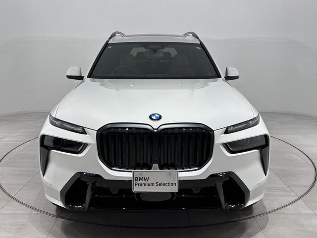 Ｘ７ ｘＤｒｉｖｅ　４０ｄ　Ｍスポーツ　全国２年保証コーヒーブラウンレザーＦクライメートシートソフトクローズドアパノラマルーフドリンクホルダー温冷ＤアシストプロパークアシストプロＴＶＨａｒｍａｎＫａｒｄｏｎサウンドジェスチャーＣ純正２２ＡＷ（2枚目）