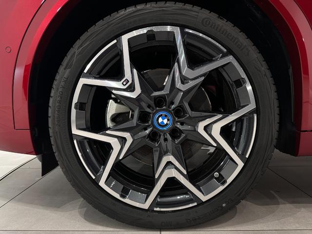 ｉＸ２ ｘＤｒｉｖｅ　３０　Ｍスポーツ　全国２年保証コンフォートアクセスオートトランクアダプティブＭサスＦ電動シート／ヒーターアダプティブＬＥＤライトＤアシストプロパークアシスト＋ＨＵＤ　ＳＴ．ホィール　ヒーター純正２０ＡＷ（45枚目）