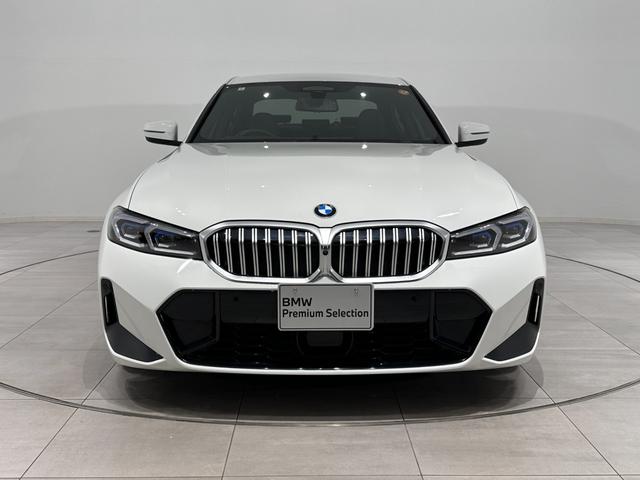 ３シリーズ ３２０ｉ　Ｍスポーツ　全国２年保証Ｆシートヒーター全周囲カメラオートトランクアダプティブＬＥＤライトＤアシストプロパークアシスト＋Ｈｉｆｉ　スピーカー純正１８ＡＷ（2枚目）