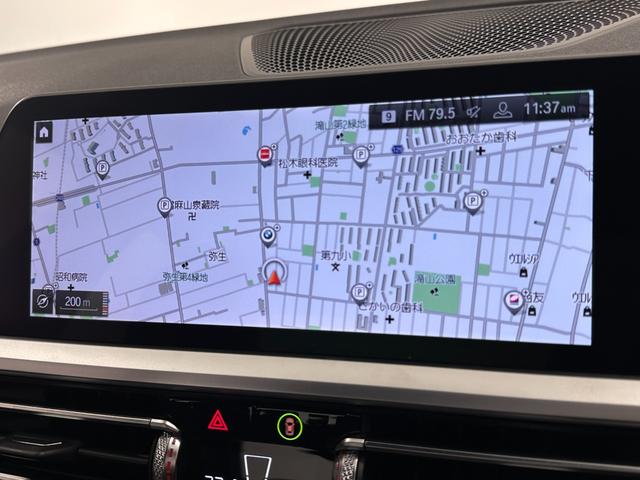 ３シリーズ ３２０ｉ　Ｍスポーツ　全国２年保証コンフォートアクセスオートトランクリヤカメラ前後ＰＤＣＦシートヒーターアダプテイブＬＥＤライトＤアシストプロパークアシスト＋Ｈｉｆｉ　スピーカードラレコワイアレス充電純正１８ＡＷ（30枚目）