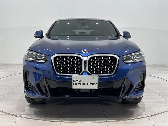 Ｘ４ ｘＤｒｉｖｅ　２０ｄ　Ｍスポーツ　全国２年保証ブラックレザーＦアクティブ　ベンチレーションシートアダプティブ　ＬＥＤ　ヘッドライトパノラマルーフＨａｒｍａｎ／ＫａｒｄｏｎサウンドＨＵＤＴＶＤアシストプロパークアシスト＋純正１９ＡＷ（2枚目）