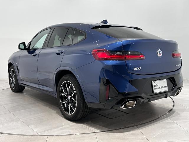 Ｘ４ ｘＤｒｉｖｅ　２０ｄ　Ｍスポーツ　全国２年保証ブラックレザーＦアクティブ　ベンチレーションシートアダプティブ　ＬＥＤ　ヘッドライトパノラマルーフＨａｒｍａｎ／ＫａｒｄｏｎサウンドＨＵＤＴＶＤアシストプロパークアシスト＋純正１９ＡＷ（7枚目）