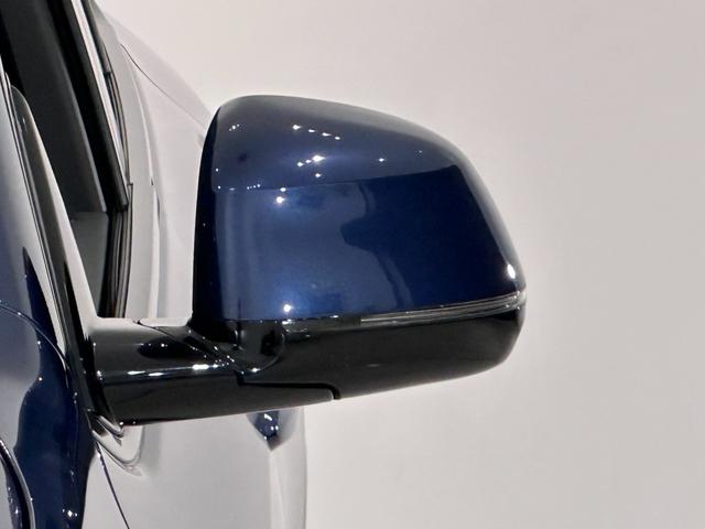 Ｘ４ ｘＤｒｉｖｅ　２０ｄ　Ｍスポーツ　全国２年保証ブラックレザーＦアクティブ　ベンチレーションシートアダプティブ　ＬＥＤ　ヘッドライトパノラマルーフＨａｒｍａｎ／ＫａｒｄｏｎサウンドＨＵＤＴＶＤアシストプロパークアシスト＋純正１９ＡＷ（11枚目）