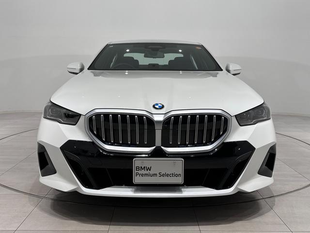 ５シリーズ ５２３ｄ　ｘＤｒｉｖｅ　Ｍスポーツ　全国２年保証シートヒーターコンフォートアクセスオートトランクアダプティブＬＥＤライトＤアシストプロパークアシストプロＴＶ純正１９ＡＷ（2枚目）
