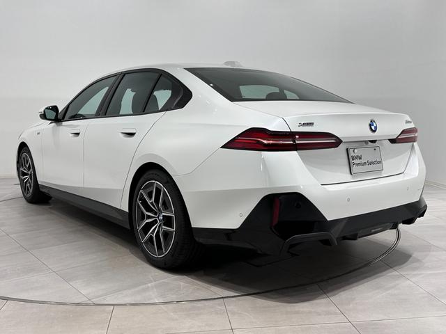 ５シリーズ ５２３ｄ　ｘＤｒｉｖｅ　Ｍスポーツ　全国２年保証シートヒーターコンフォートアクセスオートトランクアダプティブＬＥＤライトＤアシストプロパークアシストプロＴＶ純正１９ＡＷ（7枚目）