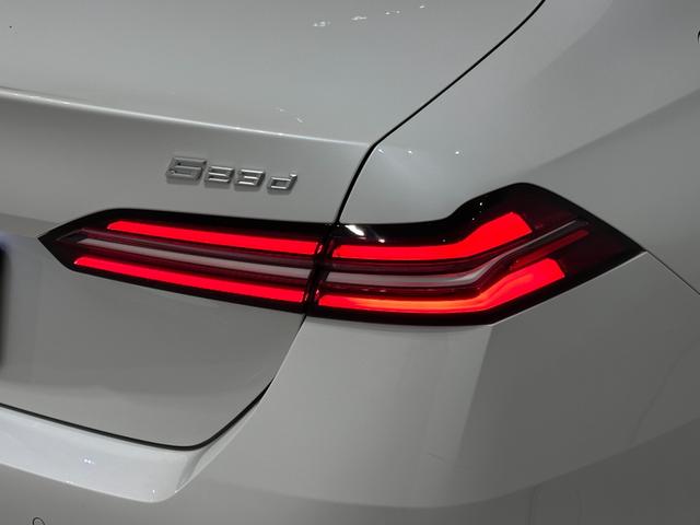 ５シリーズ ５２３ｄ　ｘＤｒｉｖｅ　Ｍスポーツ　全国２年保証シートヒーターコンフォートアクセスオートトランクアダプティブＬＥＤライトＤアシストプロパークアシストプロＴＶ純正１９ＡＷ（13枚目）