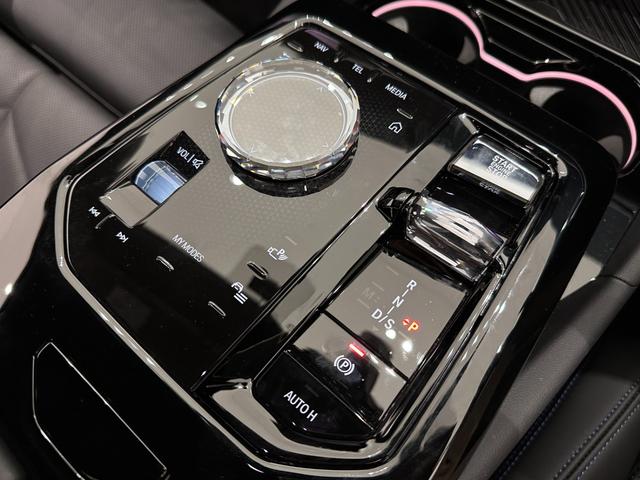 ５シリーズ ５２３ｄ　ｘＤｒｉｖｅ　Ｍスポーツ　全国２年保証シートヒーターコンフォートアクセスオートトランクアダプティブＬＥＤライトＤアシストプロパークアシストプロＴＶ純正１９ＡＷ（22枚目）