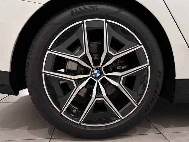 ５シリーズ ５２３ｄ　ｘＤｒｉｖｅ　Ｍスポーツ　全国２年保証シートヒーターコンフォートアクセスオートトランクアダプティブＬＥＤライトＤアシストプロパークアシストプロＴＶ純正１９ＡＷ（42枚目）