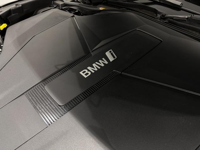 ｉ７ ｘＤｒｉｖｅ　６０　エクセレンス　全国２年保証ブラックレザークライメートシートスカイ　ラウンジＰルーフＢｏｗｅｒｓ＆ＷｉｌｋｉｎｓサウンドリヤエンターテーメントＤアシストプロパークアシストプロＴＶ純正２０ＡＷ（52枚目）