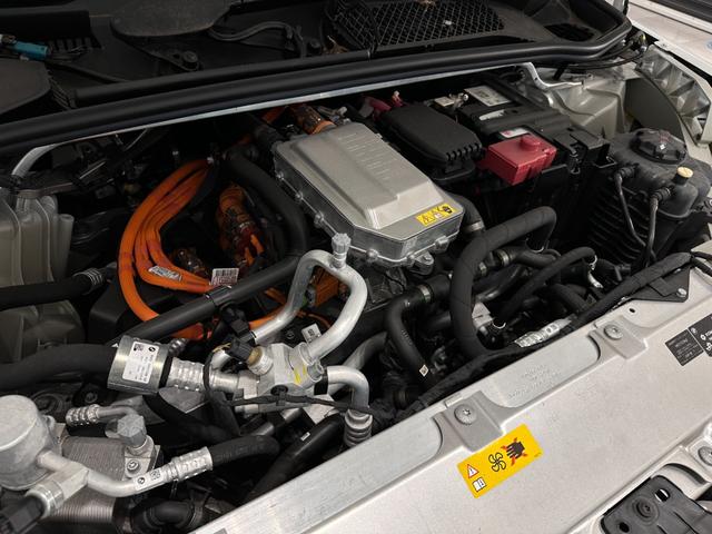 ｉＸ ｘＤｒｉｖｅ　５０　全国２年保証レザーカスタネアＦクライメートシートソフトクローズドアスカイ　ラウンジＰルーフ　Ｂｏｗｅｒｓ＆ＷｉｌｋｉｎｓサウンドレーザーライトＤアシストプロパークアシストプロ純正２１ＡＷ（49枚目）