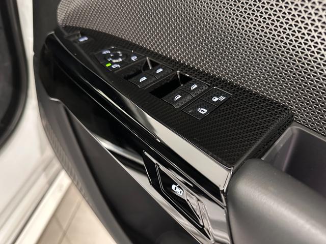 ７シリーズ ７４０ｉ　エクセレンス　全国２年保証ブラックレザーメリノＦクライメートシート自動ドアＤアシストプロパークアシストプロＴＶパノラマルーフＢ＆Ｗサウンドリヤエンターテイメント純正２０ＡＷ（17枚目）