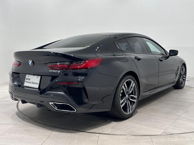 ８シリーズ ８４０ｄ　ｘＤｒｉｖｅ　グランクーペ　Ｍスポーツ　全国２年保証コニャックレザーＦクライメートシートソフトクローズドアパノラマルーフＨａｒｍａｎ／ＫａｒｄｏｎサウンドＤアシストプロパークアシスト＋レーザーライトＴＶワイアレス充電純正１９ＡＷ（5枚目）