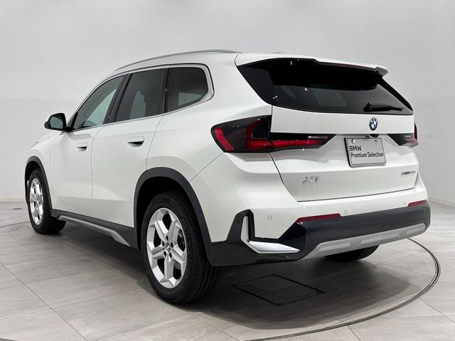 Ｘ１ ｘＤｒｉｖｅ　２０ｄ　ｘライン　全国２年保証ヴェガンザブラックシートＦ電動シート／ヒーターコンフォートアクセスオートトランクＵＶカットガラスアダプティブＬＥＤライトＤアシストプロパークアシスト＋ＨＵＤ純正１８ＡＷ（7枚目）