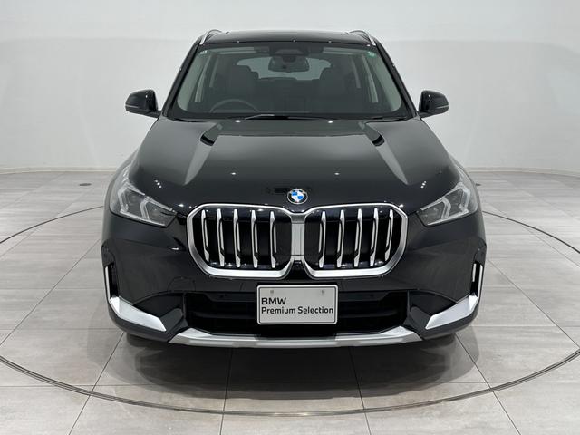 Ｘ１ ｘＤｒｉｖｅ　２０ｄ　ｘライン　ハイラインパッケージ　全国２年保証ブラックレザーＦシートヒーターパノラマルーフＨａｒｍａｎ　ＫａｒｄｏｎサウンドアダプティブＬＥＤライトＤアシストプロパークアシスト＋ＨＵＤ純正１９ＡＷ（2枚目）