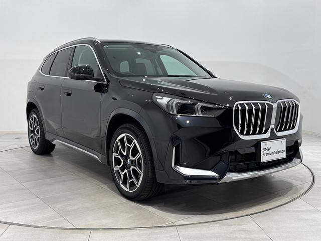 Ｘ１ ｘＤｒｉｖｅ　２０ｄ　ｘライン　ハイラインパッケージ　全国２年保証ブラックレザーＦシートヒーターパノラマルーフＨａｒｍａｎ　ＫａｒｄｏｎサウンドアダプティブＬＥＤライトＤアシストプロパークアシスト＋ＨＵＤ純正１９ＡＷ（3枚目）