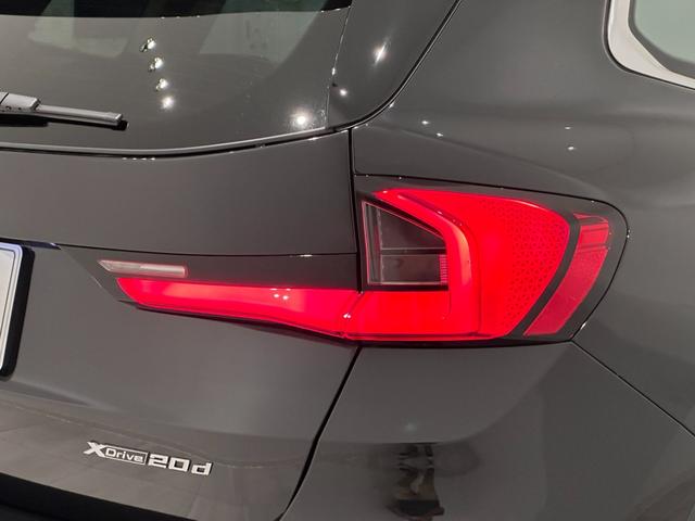 Ｘ１ ｘＤｒｉｖｅ　２０ｄ　ｘライン　ハイラインパッケージ　全国２年保証ブラックレザーＦシートヒーターパノラマルーフＨａｒｍａｎ　ＫａｒｄｏｎサウンドアダプティブＬＥＤライトＤアシストプロパークアシスト＋ＨＵＤ純正１９ＡＷ（13枚目）
