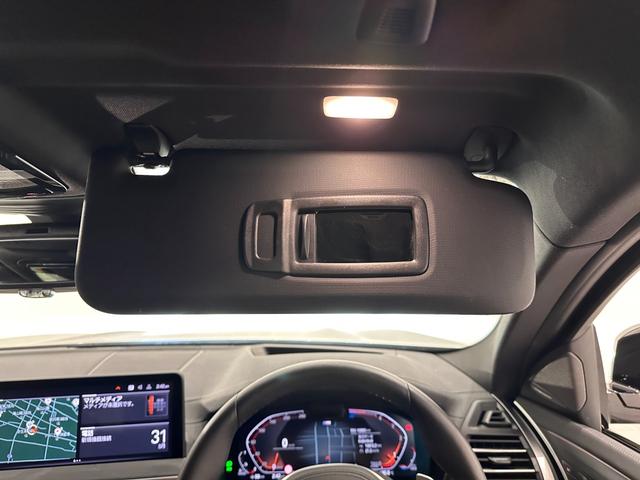 Ｘ４ ｘＤｒｉｖｅ　２０ｄ　Ｍスポーツ　全国２年保証ブラックレザーＦベンチレーションシートパノラマルーフＨａｒｍａｎ／ＫａｒｄｏｎサウンドＵＶカットガラスアダプティブＬＥＤライトＤアシストプロパークアシスト＋ＴＶＨＵＤ純正２０ＡＷ（19枚目）