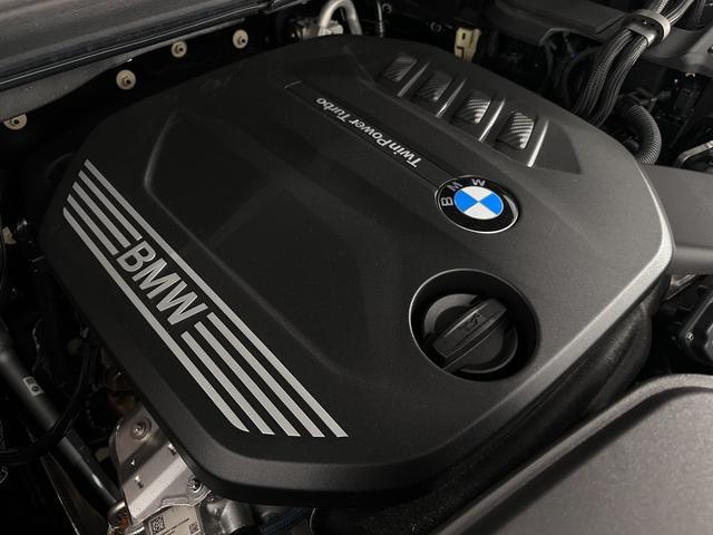Ｘ４ ｘＤｒｉｖｅ　２０ｄ　Ｍスポーツ　全国２年保証ブラックレザーＦベンチレーションシートパノラマルーフＨａｒｍａｎ／ＫａｒｄｏｎサウンドＵＶカットガラスアダプティブＬＥＤライトＤアシストプロパークアシスト＋ＴＶＨＵＤ純正２０ＡＷ（49枚目）