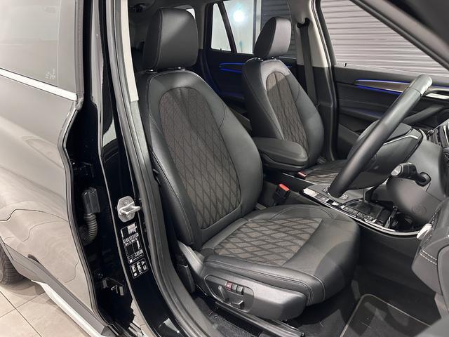 Ｘ１ ｘＤｒｉｖｅ　１８ｄ　ｘライン　全国２年保証コンフォートアクセスオートトランクリヤカメラ前後ＰＤＣＦ電動シート純正ＥＴＣミラーＬＥＤライトＤアシスト＋ＡＣＣパークアシストワイアレス充電純正１８ＡＷ（36枚目）